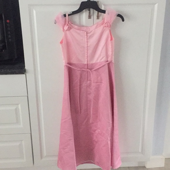 Dress - Picture 3 of 4